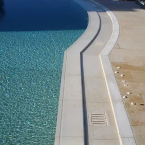 Swimming pool Overflow stone